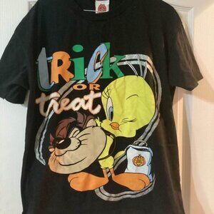 Vintage Looney Tunes Trick or Treat Tee